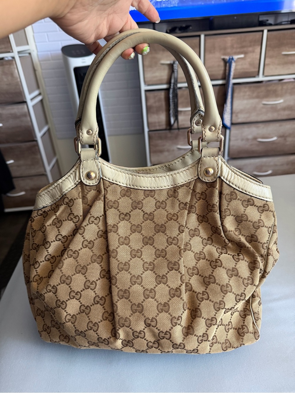 Gucci Beige Brown GG Canvas Shoulder Bag with Leather Trim - Picture 2 of 14